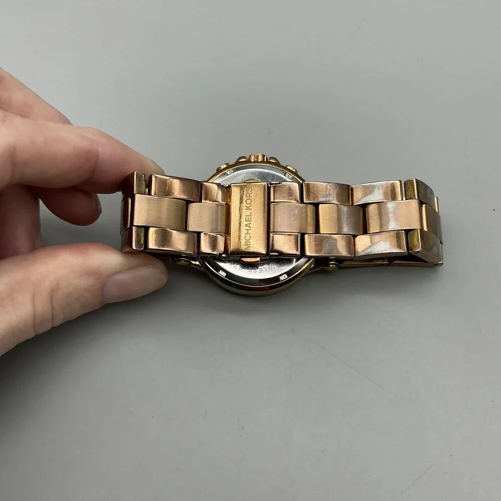 Michael Kors Womens Watch 38mm Gold Tone Chronograph MK-5223 New Battery 7" - Picture 7 of 13